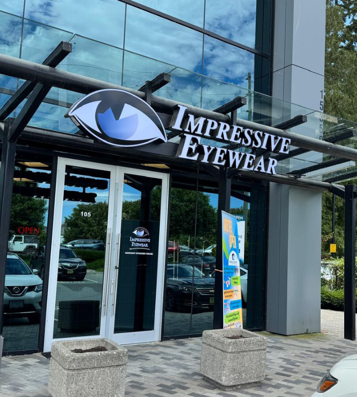 Impressive Eyewear Shop in Surrey BC
